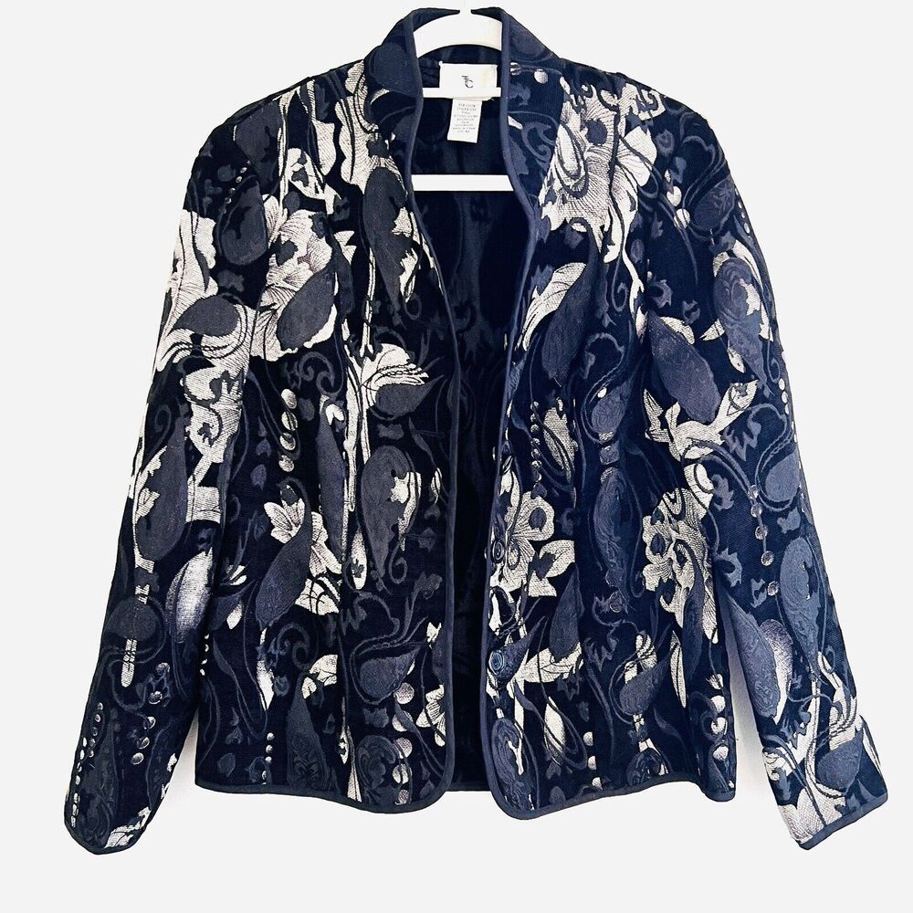 The Travel Collection Black & White Textured Floral Satin Lined Jacket ~ Medium